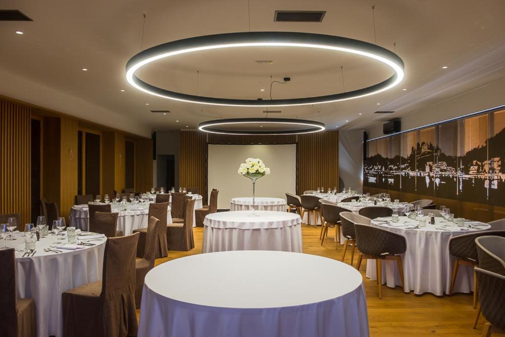 Hotel Ajdovec Sevnica Ngoại thất bức ảnh