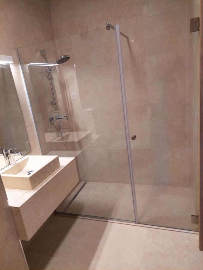 Hotel Ajdovec Sevnica Ngoại thất bức ảnh
